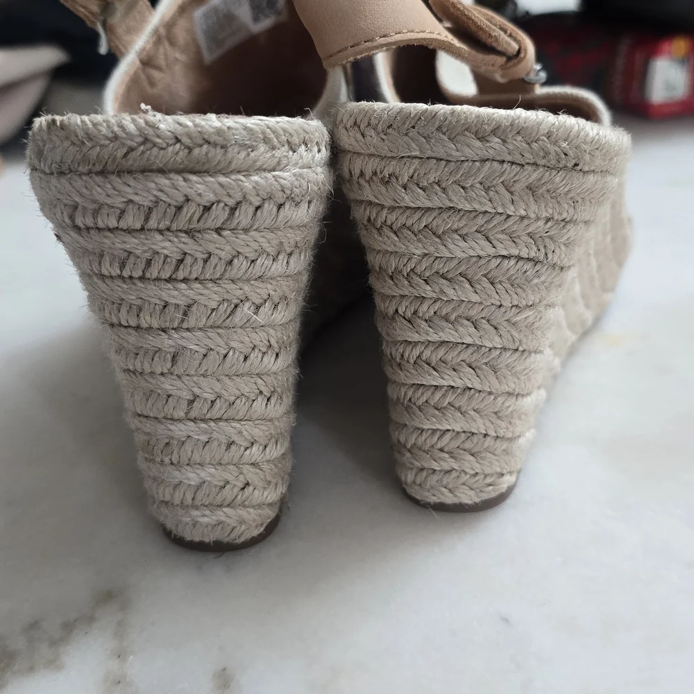 Toms Beige Canvas Espadrille Wedge Sandals with Tan Strap